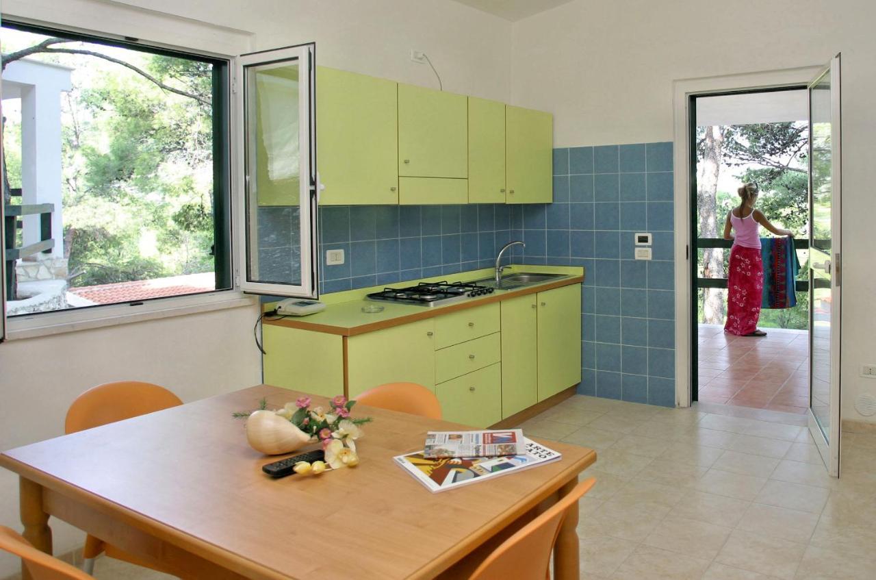 Gattarella Family Resort Puglia - Self Catering Accommodations In The Pinewood Вьесте Экстерьер фото