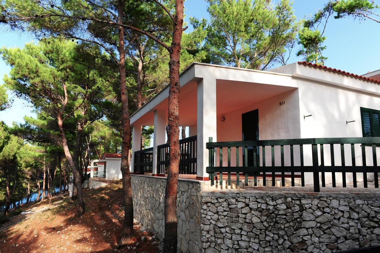 Gattarella Family Resort Puglia - Self Catering Accommodations In The Pinewood Вьесте Экстерьер фото
