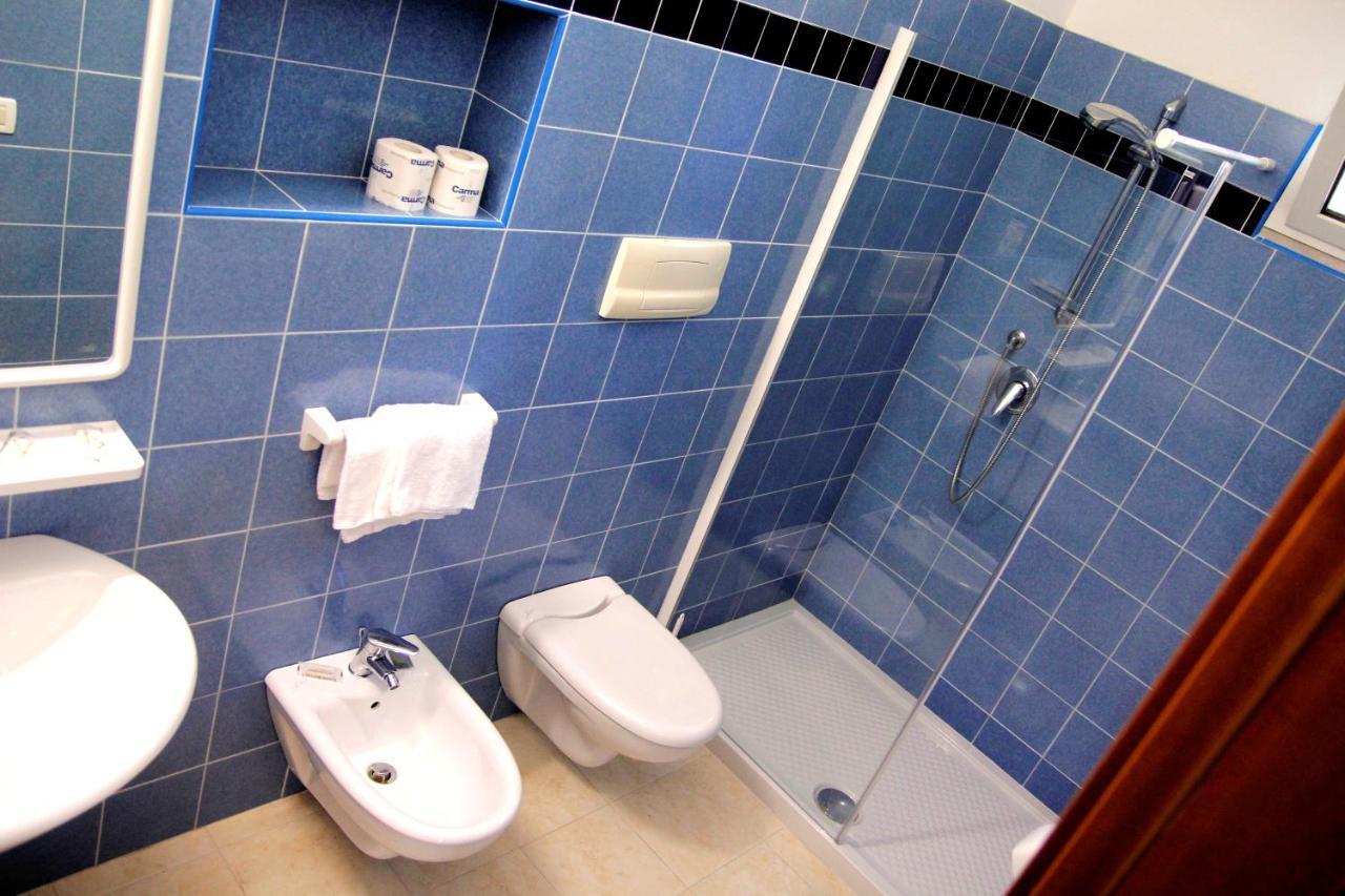Gattarella Family Resort Puglia - Self Catering Accommodations In The Pinewood Вьесте Экстерьер фото